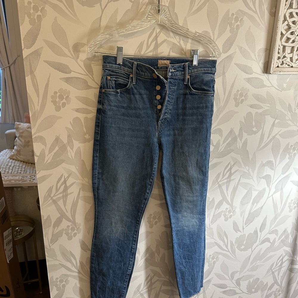 Women's MOTHER the stunner ankle Frey jean size 26